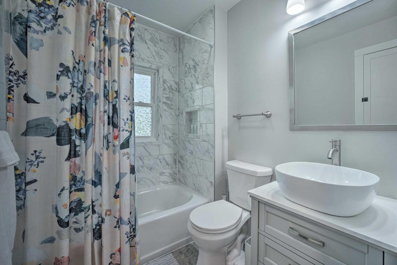 Benton Harbor Gracie Cottage With Hot Tub And Yard! Exterior foto